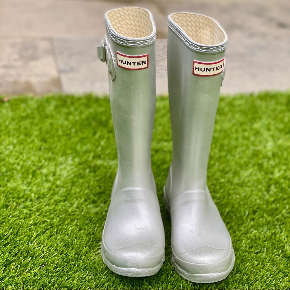 Girls Hunter boots size 3 (uk size 1 and eu size 33)